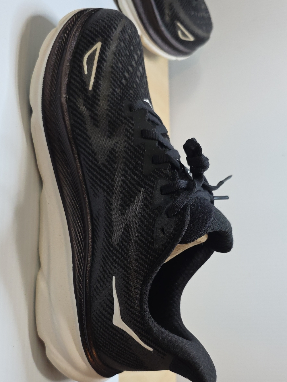 Hoka Clifton 9 Womens 9.5B  Black  Running Shoes with White Accents No Box - Picture 6 of 15